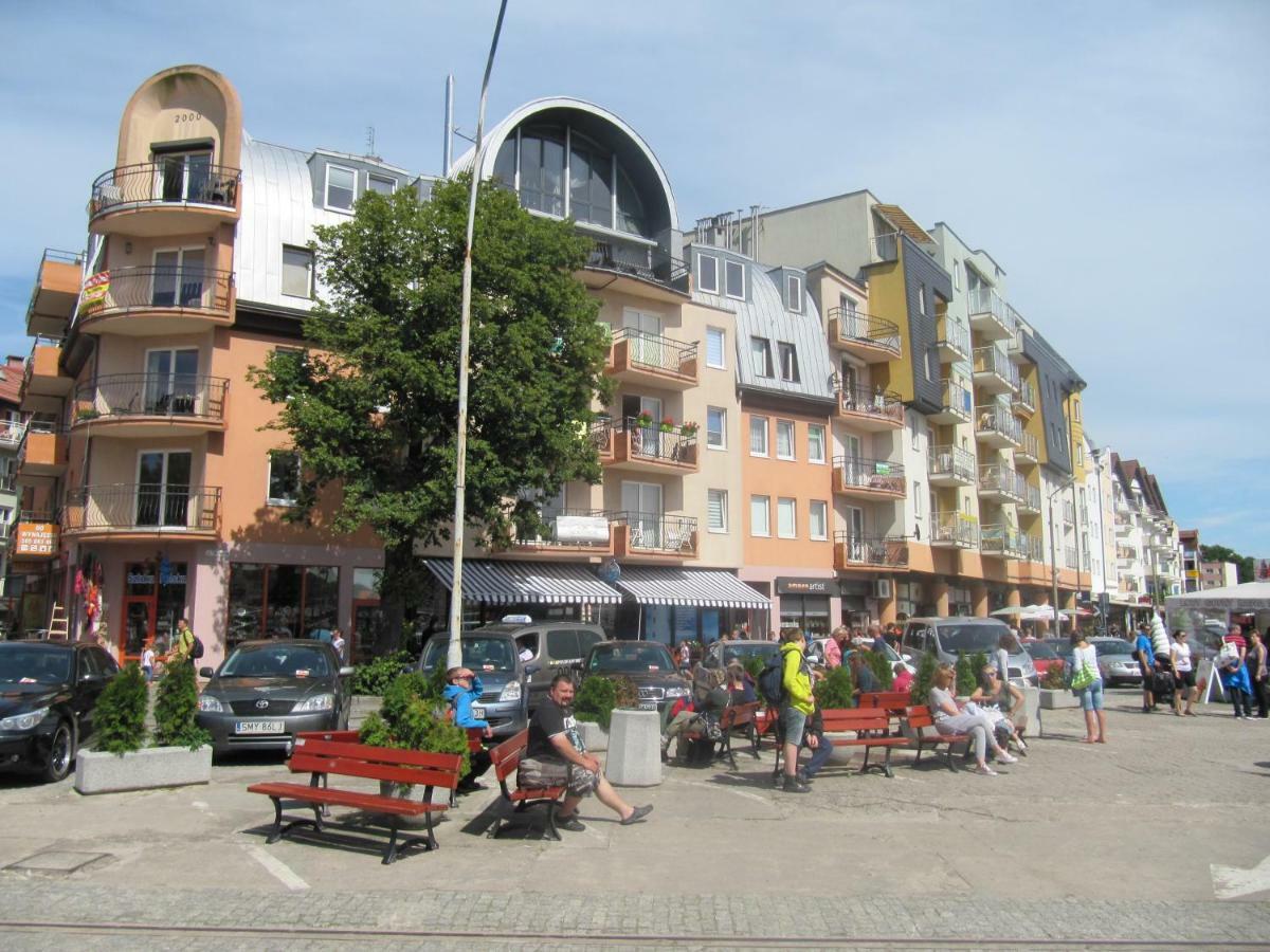 Apartament Z Balkonem Przy Latarni 150M Od Morza Kolobrzeg Bagian luar foto